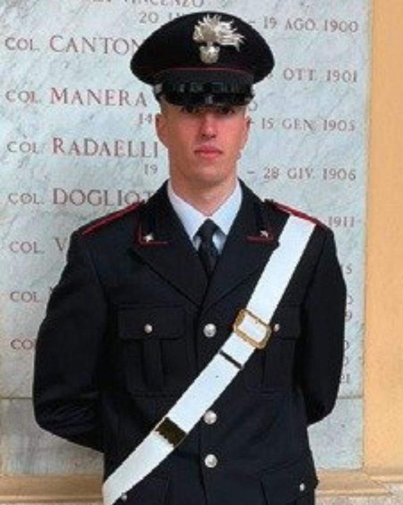 Eintritt in die C.S. Carabinieri